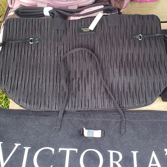 Victoria's Secret tote - Picture 1 of 1